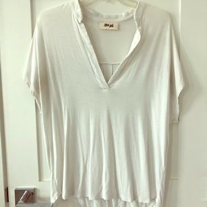 Short sleeve boutique collarless shirt!